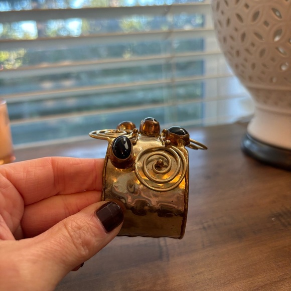 Vintage Large hammered silver, gold, copper cuff with blue gems 💎 - Picture 5 of 9